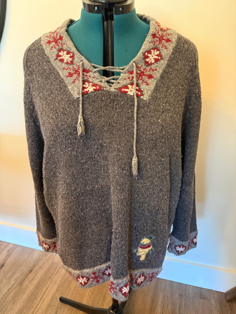 Vintage Disney Store Winnie the Pooh Sweater Size XXL